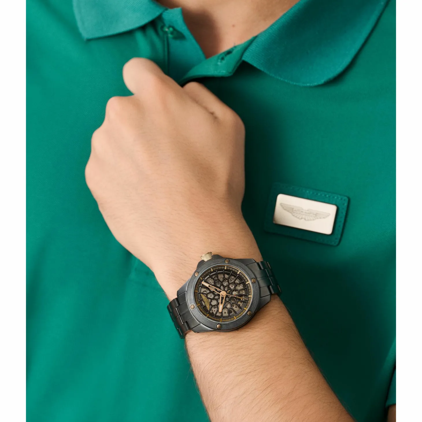 Aston Martin Herren Automatikuhr MTRR1F503 Schwarz