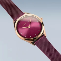 Bering Damen Armbanduhr Ultra Slim 31 mm 3 ATM Saphirglas Slim Design Armband Milanaise 17031-969