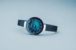 Bering Damen Armbanduhr Ceramic 29 mm Armband Milanaise 11429-387