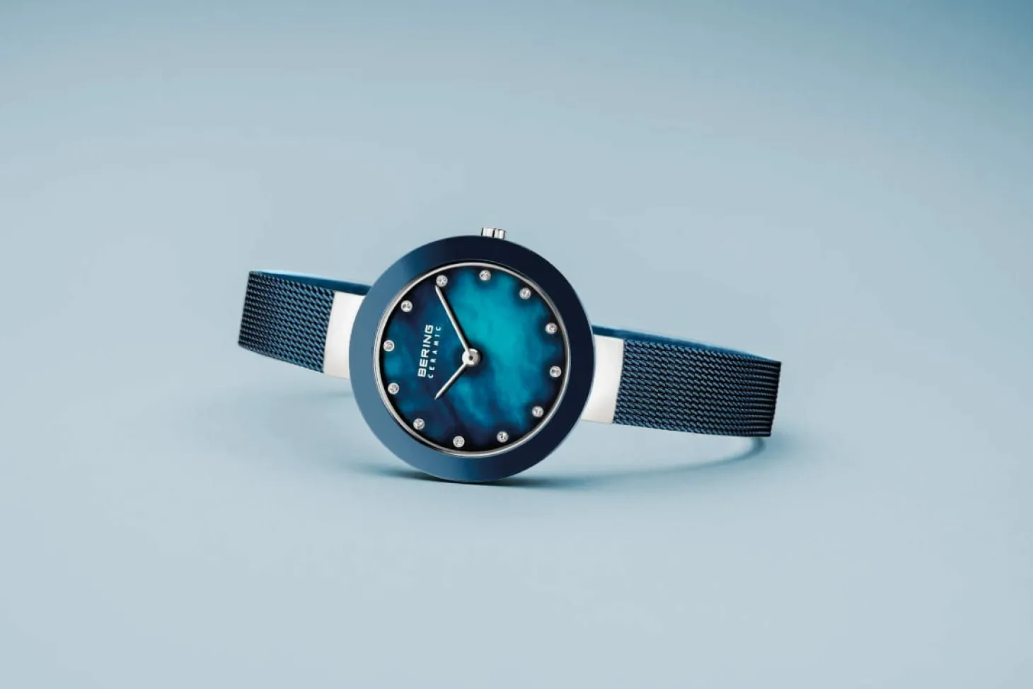 Bering Damen Armbanduhr Ceramic 29 mm Armband Milanaise 11429-387