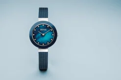 Bering Damen Armbanduhr Ceramic 29 mm Armband Milanaise 11429-387