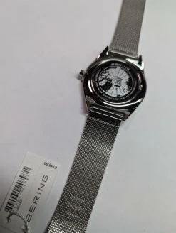 Bering unisex Armbanduhr Ultra Slim Armband Milanaise 17140-007