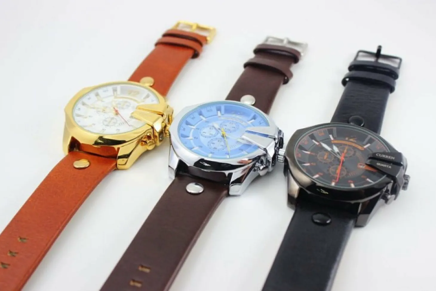 CURREN Men's Quartz Watch - Waterproof, Date Display, Perfect for Business & Casual Wear 8176