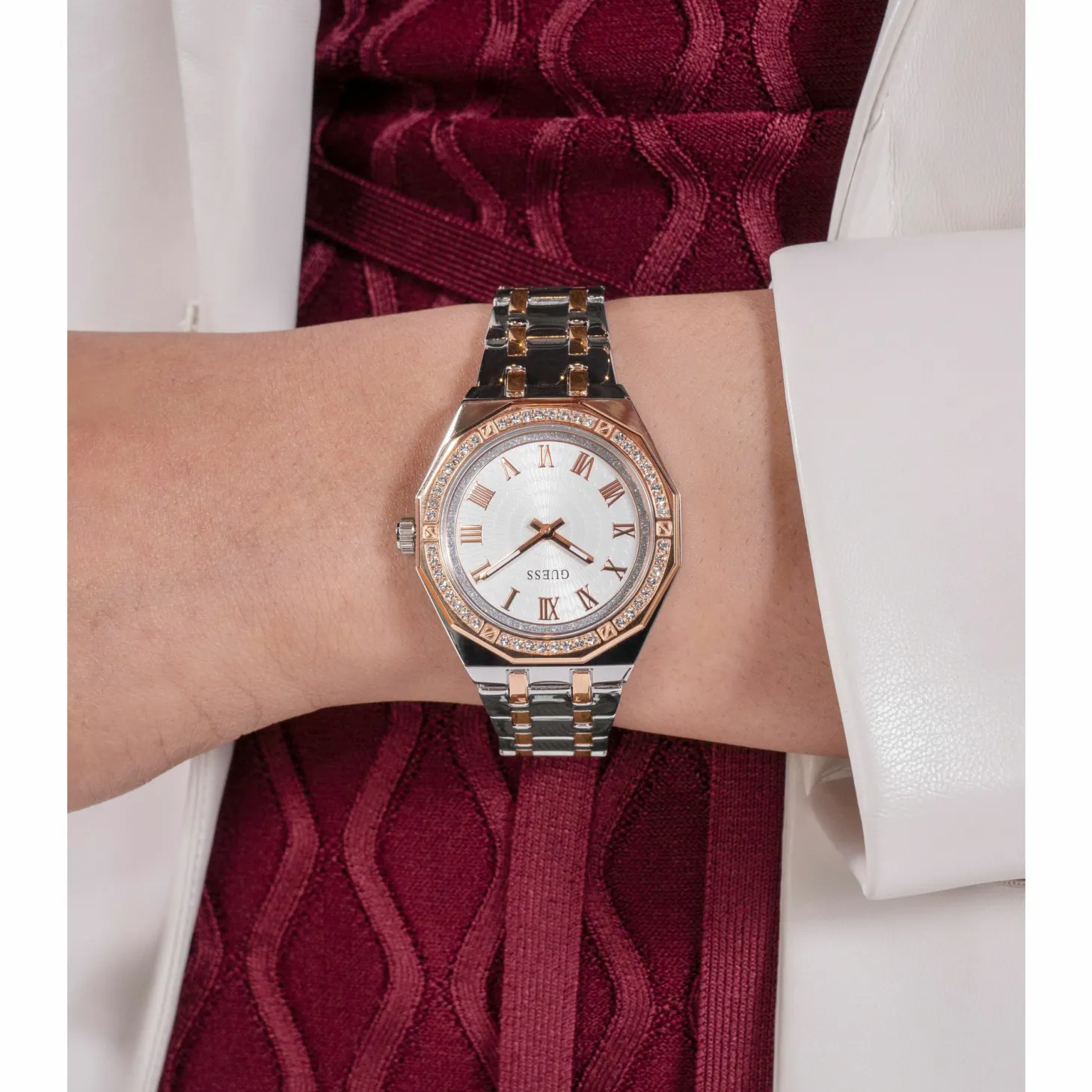 Guess Damen Armbanduhr DESIRE GW0770L5