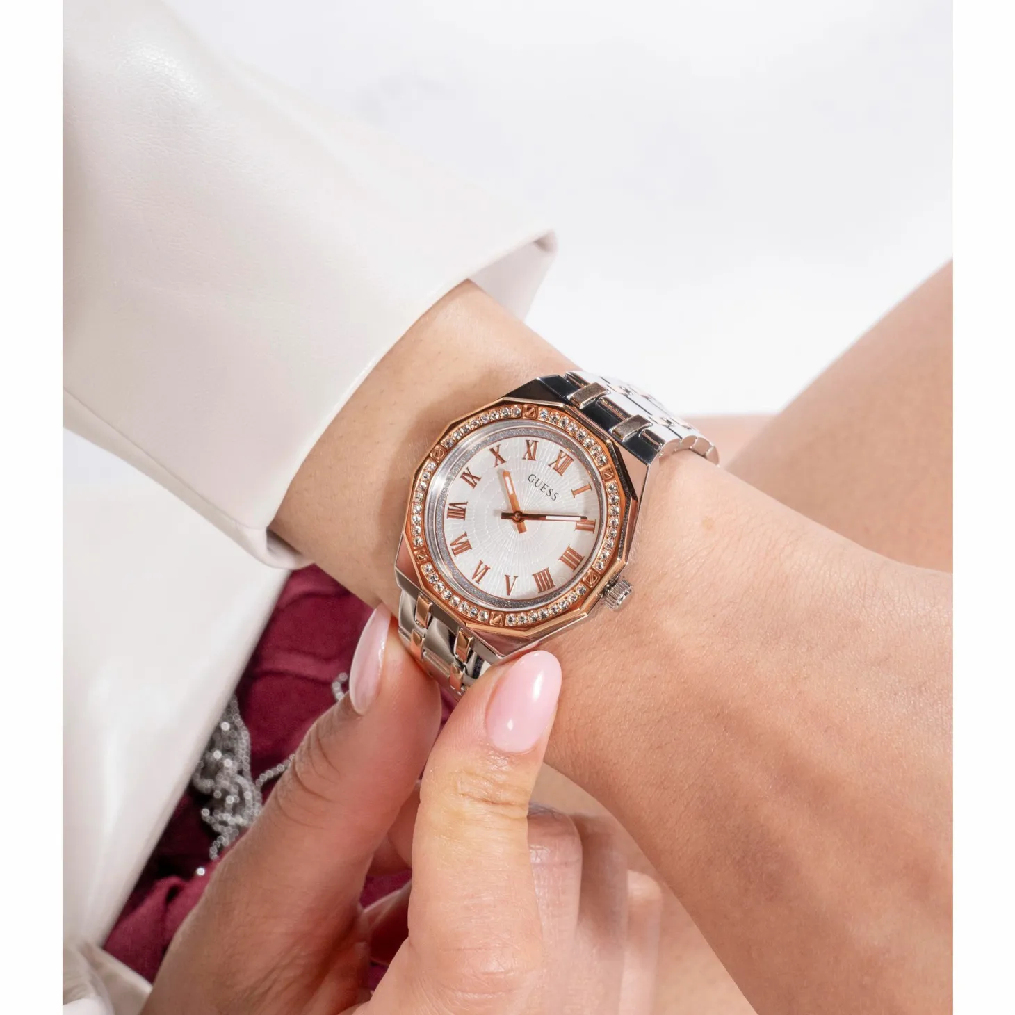 Guess Damen Armbanduhr DESIRE GW0770L5