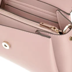 Guess Damen Schultertasche Sora Girlfriend Mauve Rosa HWVG9507200-MAU