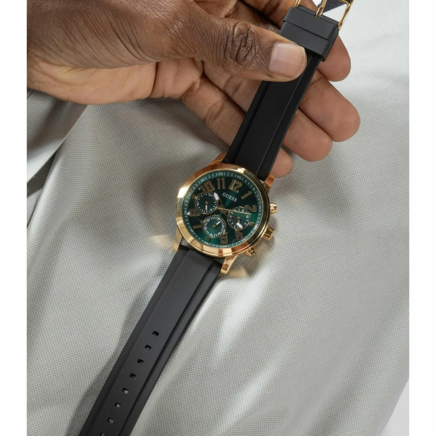 Guess Herren Armbanduhr schwarz und grün Parker GW0708G2