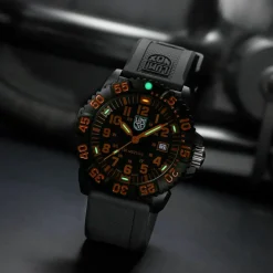 Luminox Herrenuhr SEA LION 44 MM 2050 Series X2.2059.2