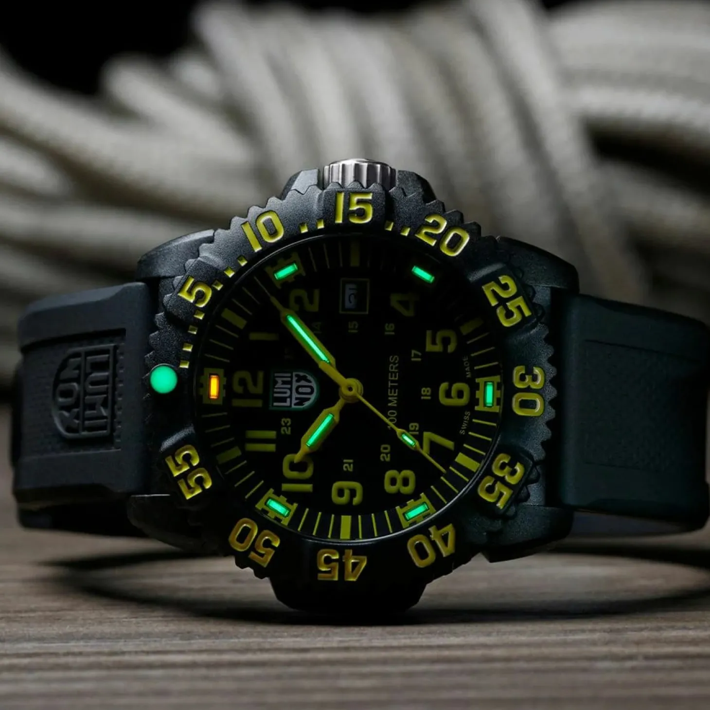 Luminox Herrenuhr SEA LION 44 MM 2050 Series X2.2059.2