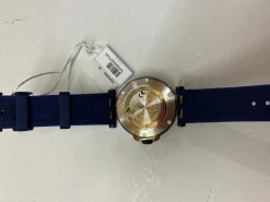 Versace V-Race Diver Herrenuhr Blaues Armband Blaues Stahlgehäuse Zifferblatt 46mm VEAK00218